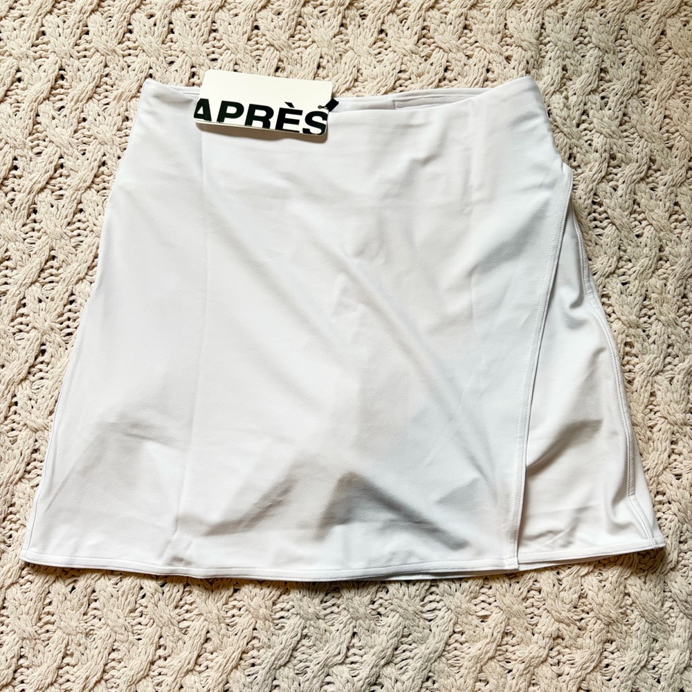 NWT - Apres Actif ‘A’ Game Skort - Women’s Golf Skirt / Tennis Skirt - Small - Picture 4 of 12